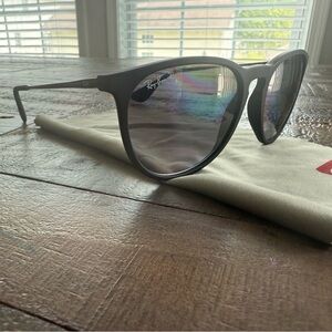 Ray-Ban Black Cat-Eye Sunglasses Modern Design